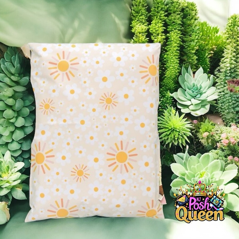 Daisies Poly Mailers 12x15.5 Pack of 25